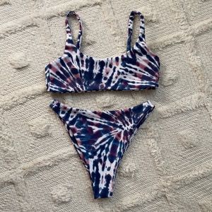 Bathing suit